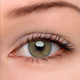 Lentes de contacto de color con prescripción de Sorayama Brown